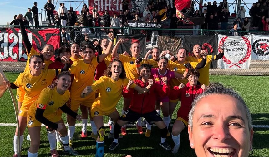 Dişi Şimşekler Antalya’da galibiyet arayacak