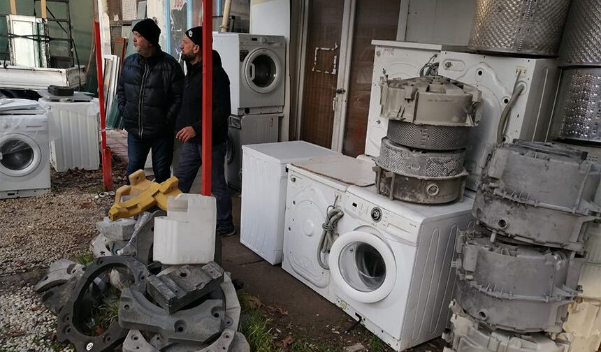 Eskişehir'in göbeğinde hırsızlık: Cesaretin böylesi...