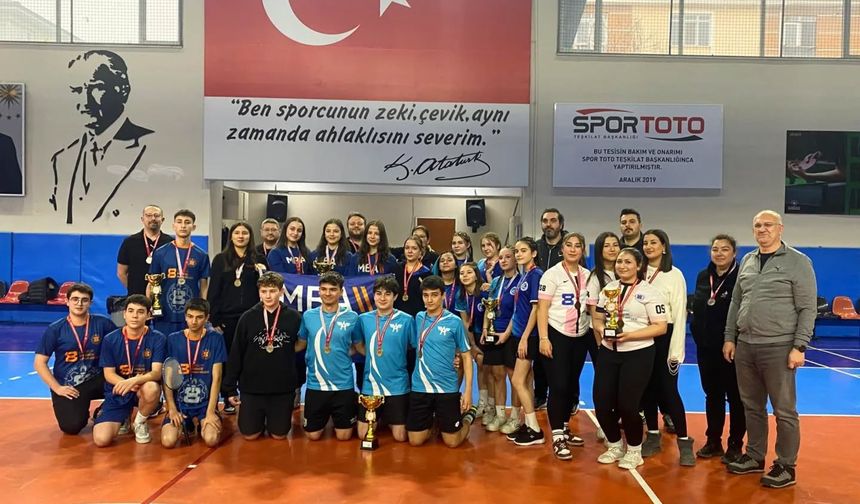 Eskişehir'de Badminton İl Birinciliği tamamlandı