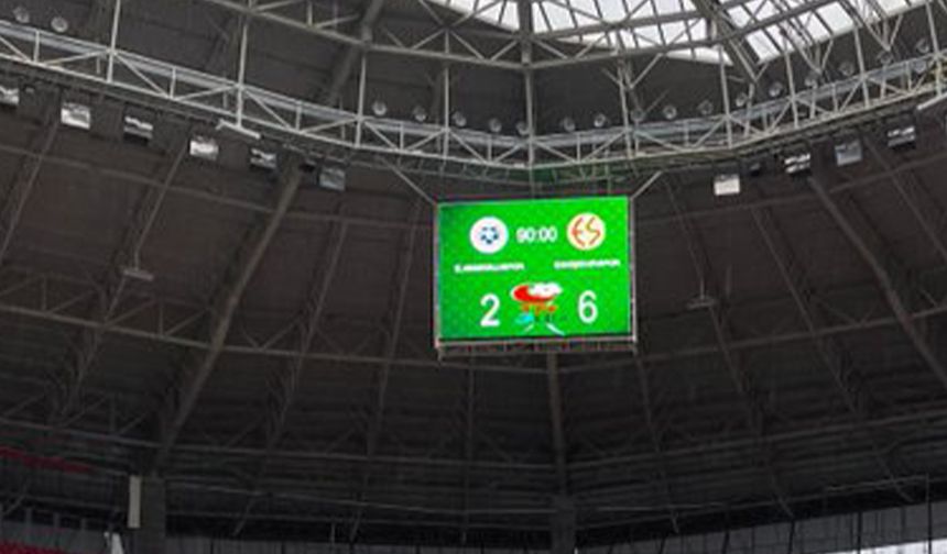 Eskişehirspor plaka yaptı: İşte müthiş maçtan kareler