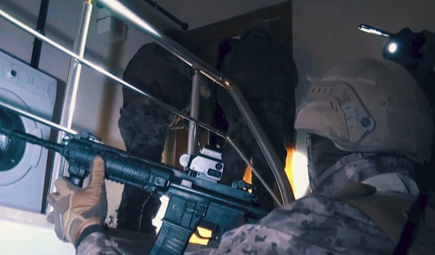 Eskişehir dahil 75 ilde eş zamanlı operasyon: Tam 958 kilo...