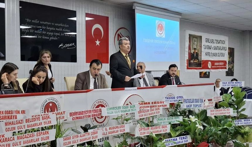 Eskişehir'deki kongrede çiçek skandalı diye alıyorum direkt