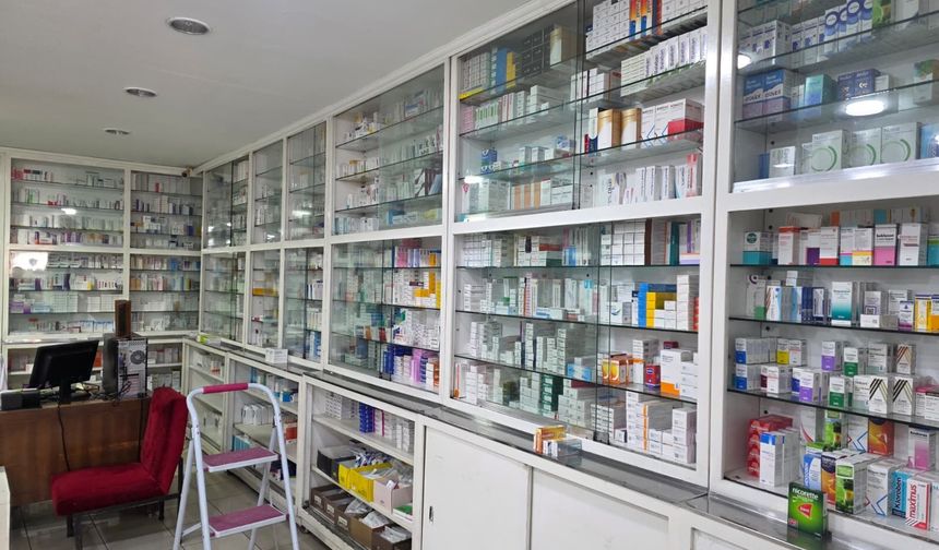 Eskişehir'de sağlıkta kriz: Takasla ilaç buluyoruz!