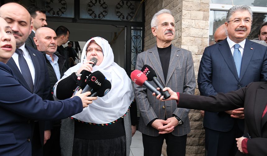 Zeynep Güneş Bakan olup Mihalgazi Yolu'nu kendi tamamlayacak gibi