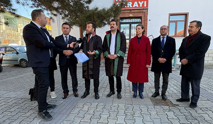 Başkan Dökmeci'nin davasında tartışmalı karar: Tehdit ve hakarete tutuklama yok