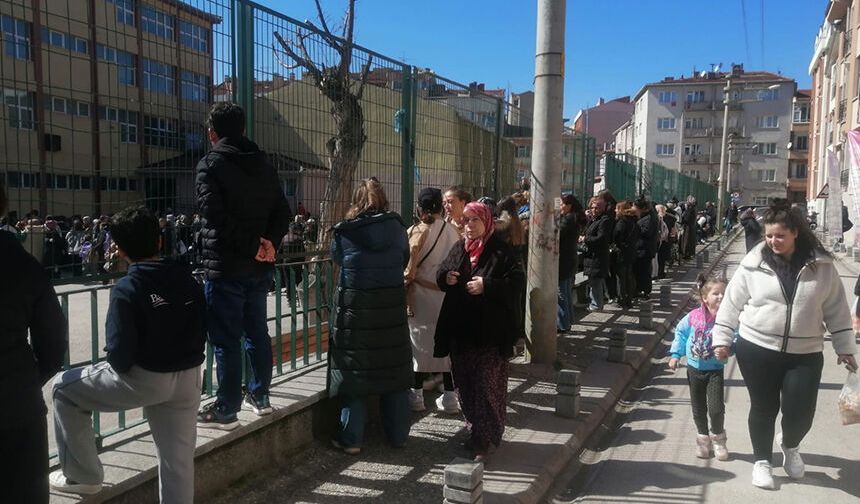 Eskişehir'de okul değişikliği isyan ettirdi!