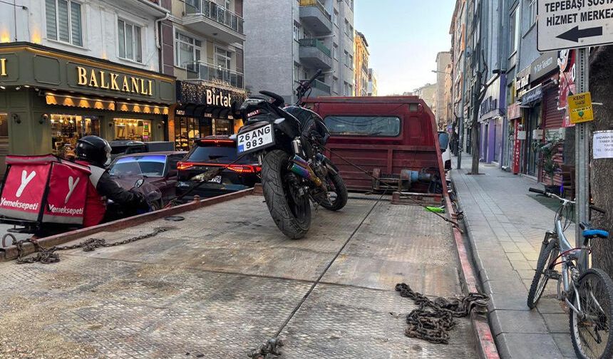 Eskişehir'de polisten kaçtı, yarım milyona yakın ceza ile şok oldu!