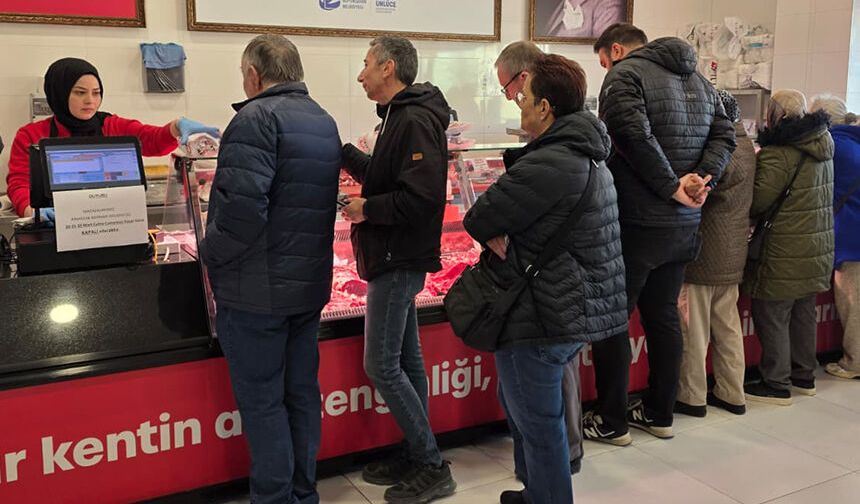 Eskişehir'de vatandaşın talebi arttı: Uzun kuyruklar oluşuyor