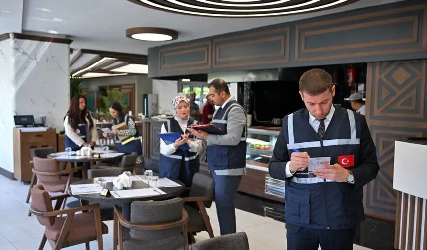 Eskişehir'de kapalı mekanlara ani baskın