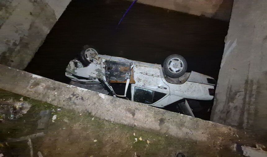 Eskişehir'de kaza: Otomobil sulama kanalına uçtu