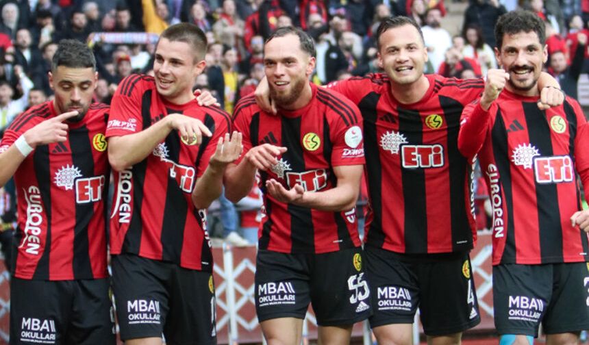 Eskişehirspor Kütahyaspor karşısında gol oldu yağdı