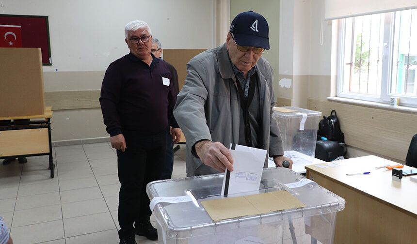 Seçim sandıkları kuruldu: "Balkan Türkleri Eskişehir'i fethedecek!"