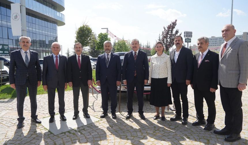 Eskişehir Sempozyumu yoğun katılım ile başladı