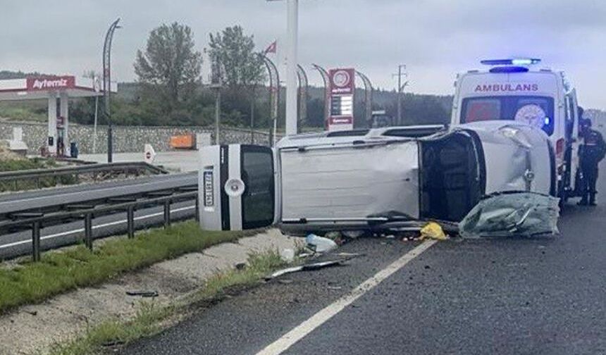 Eskişehir'de kaza: Araç yan yattı, 4 kişi yaralandı