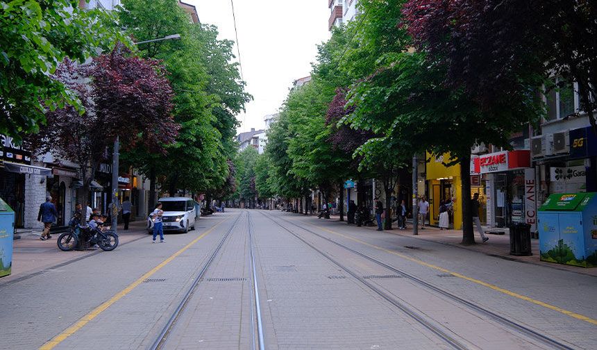 Eskişehir'in işlek caddelerinde bayram sessizliği