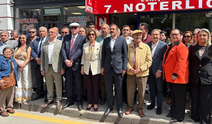 CHP Eskişehir’den Olağanüstü Kurultay için tam destek