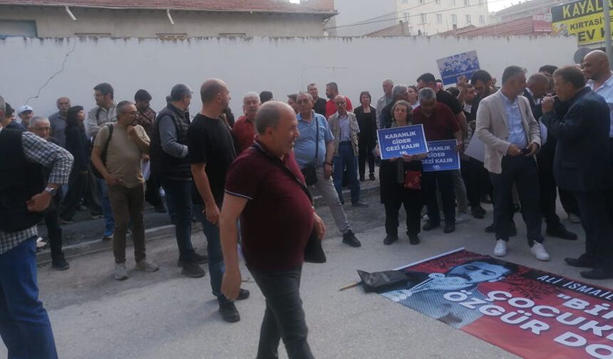 Eskişehir'de o sokak için dikkat çeken talep: İmza kampanyası başlattılar