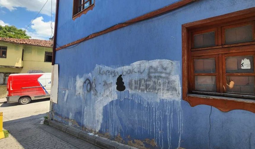 Eskişehir’in tarihi bölgesinde çirkin görüntü