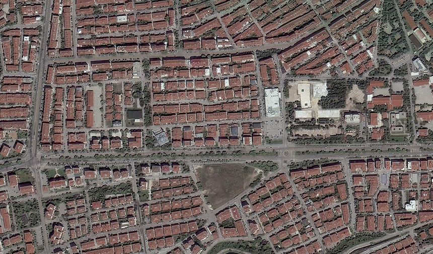 Eskişehir’in göbeğindeki bulvar trafiğe kapanıyor!