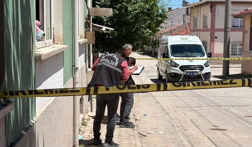 Eskişehir'de acı ölüm: Geri geri gelen araç yaşlı kadına çarptı