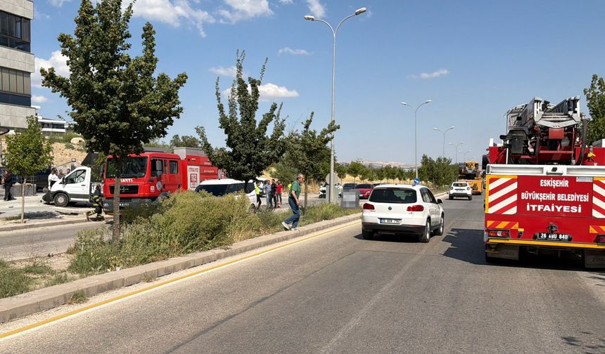Eskişehir'de kaza yaptılar, ardından kavga ettiler!