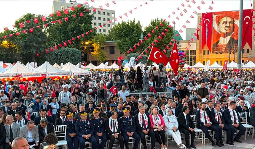 Eskişehir'de 15 Temmuz'un 10. yılında birlik ve demokrasi mesajı