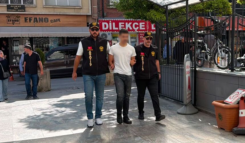 Eskişehir'de 1'i çocuk 3 kişiyi yaralayan şüpheli hakim karşısında