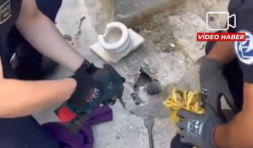 Eskişehir'de 5 metrelik boruda mahsur kaldı: Kamera ile bulundu