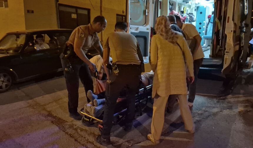 Eskişehir'de girdiği bunalımın sonu hastanede bitti: Kendini bıçakladı!