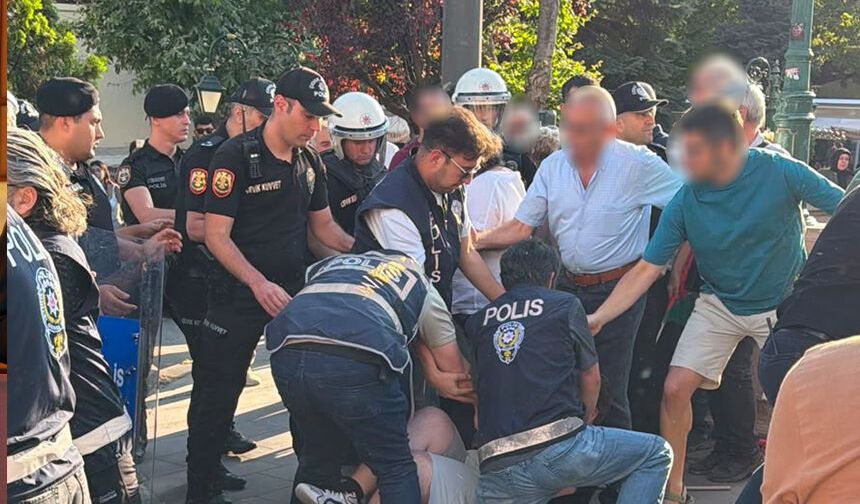 Eskişehir'de NATO protestosuna polis müdahalesi: 35 gözaltı