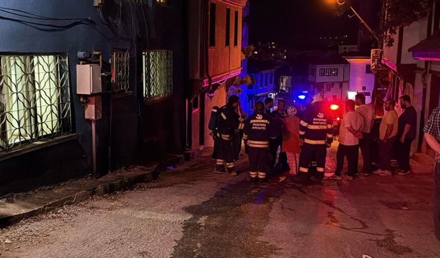Eskişehir'de panik dolu gece: Benzin döküp evi yakmaya çalıştı