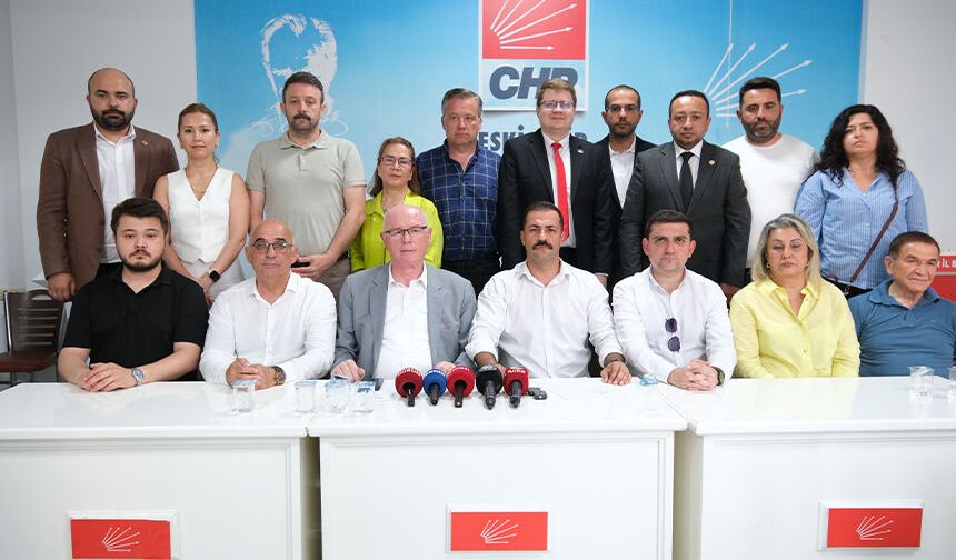 Kazım Kurt'tan MYK kararına sert tepki: CHP'yi bölmeye yönelik bir adım