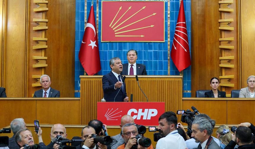 Özel'in "Yeni" partisi ve Eskişehir'deki "Eski" CHP'liler