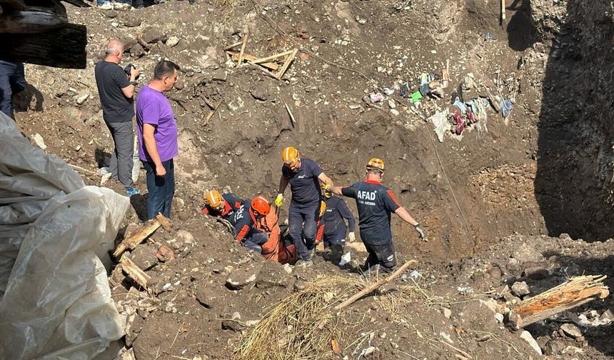 Eskişehir'de 12 metre derinlikte acı son:  Define ararken canından oldu