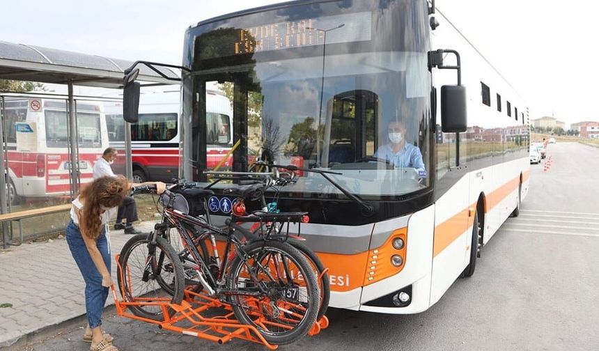 Bisikletle gelene otobüs ücretsiz