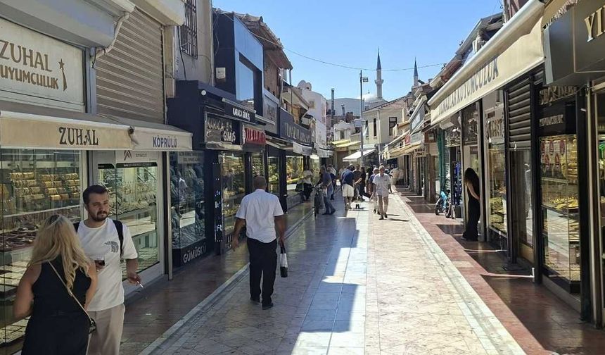 Eskişehir’in altın merkezi vatandaşlarla hareketlendi!