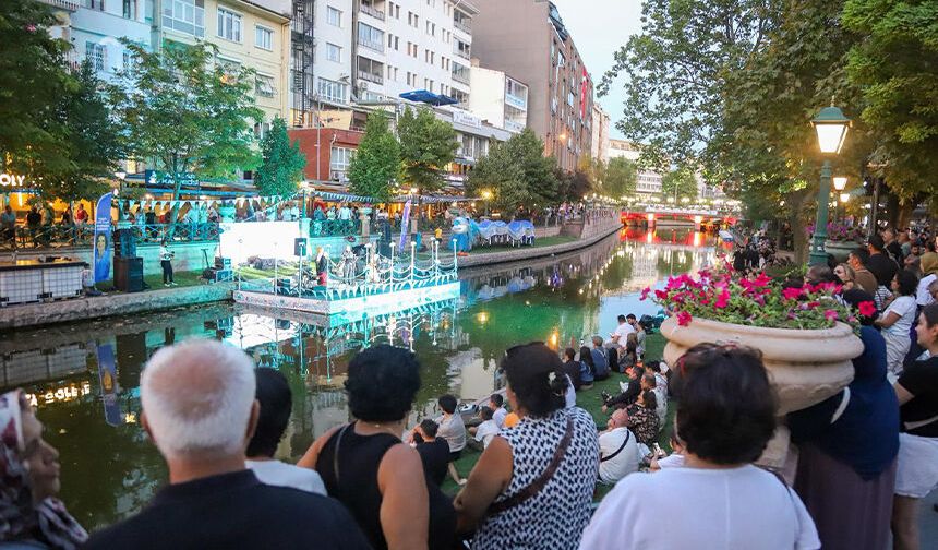 Porsuk Festivali’nde ikinci gün: Eskişehir'i büyüledi