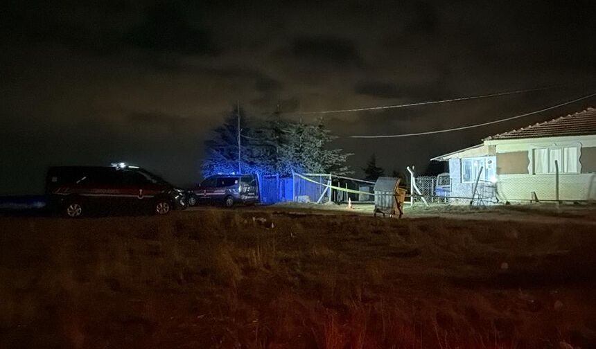 Eskişehir’in kırsal mahallesinde aile faciası: Başından vurularak can verdi
