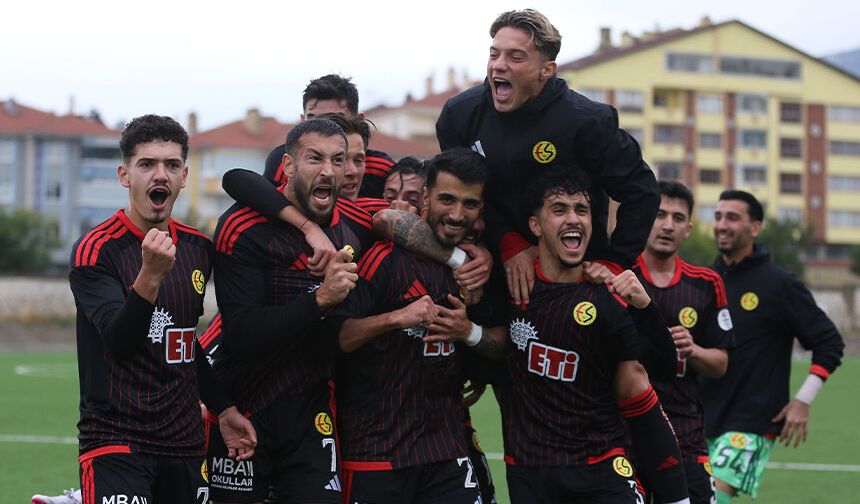 Eskişehirsporlu futbolcu maça damga vurdu: Kaya'dan altın çıktı!