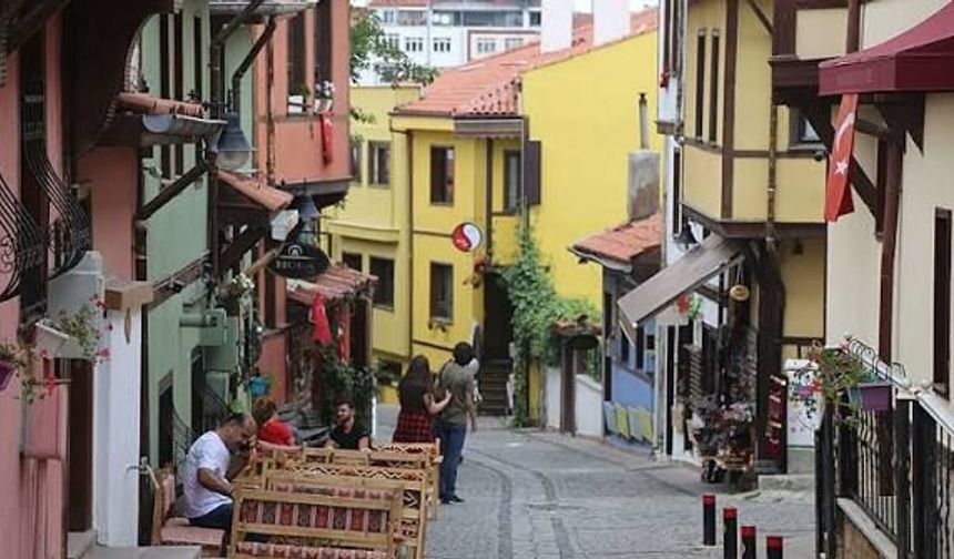 Turizmde dikkat çeken rakam: Türkiye'deki düşüş Eskişehir’i teğet geçti