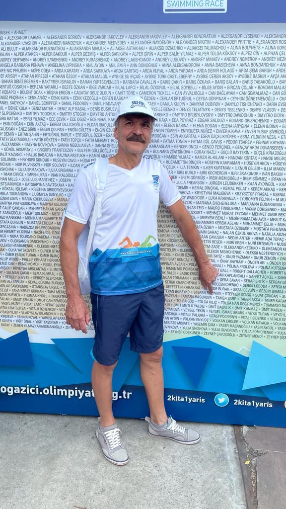 Yüzücüler Birincilik Elde Etti (2)