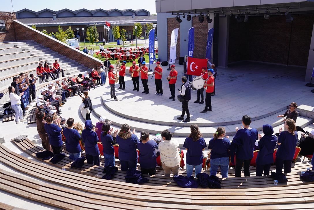 Tepebaşı’nda özel bireyler ve deneyimli vatandaşlardan anlamlı buluşma