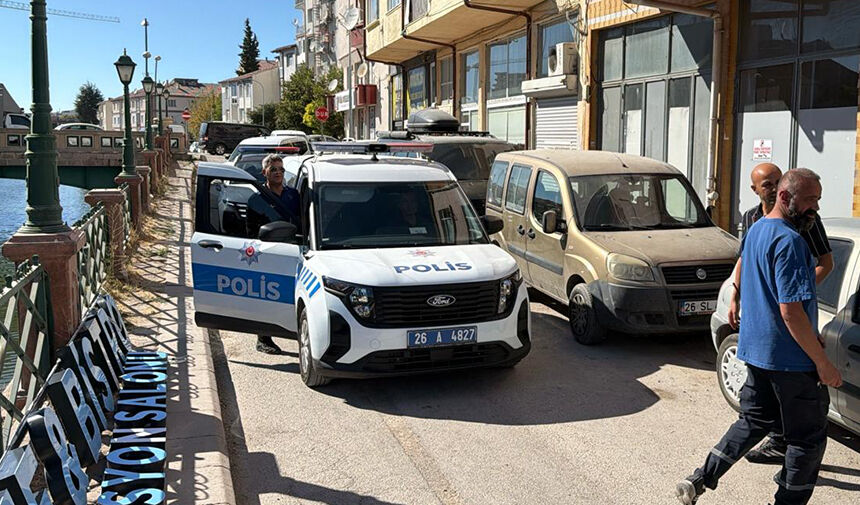 Gelen telefonla aracına gitti, ölü bulundu!