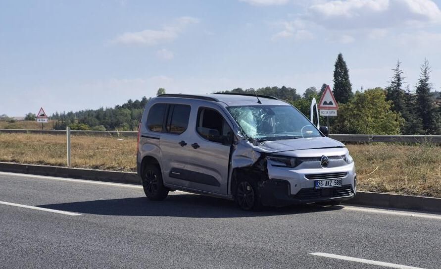 Eskişehir’de çevre yolunda kaza: 1 yaralı