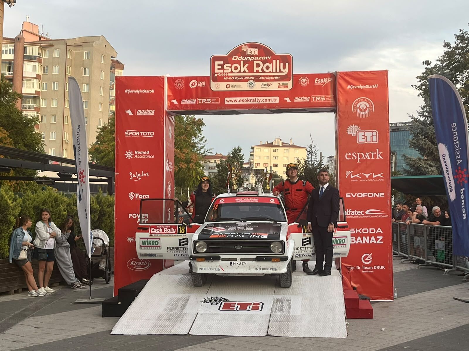 Çalışkan, rallide törene katıldı