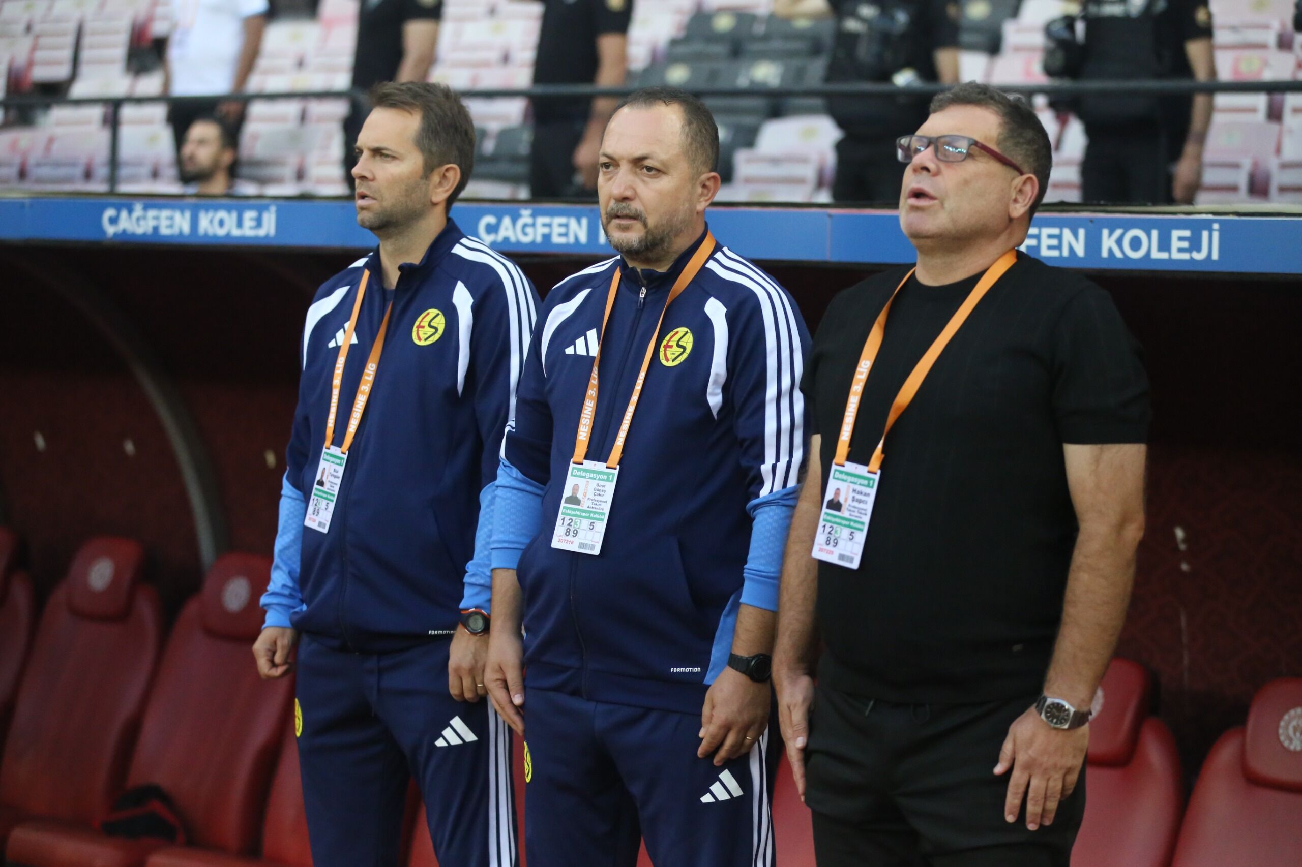 Hakan hocanın tercihleri merak konusu