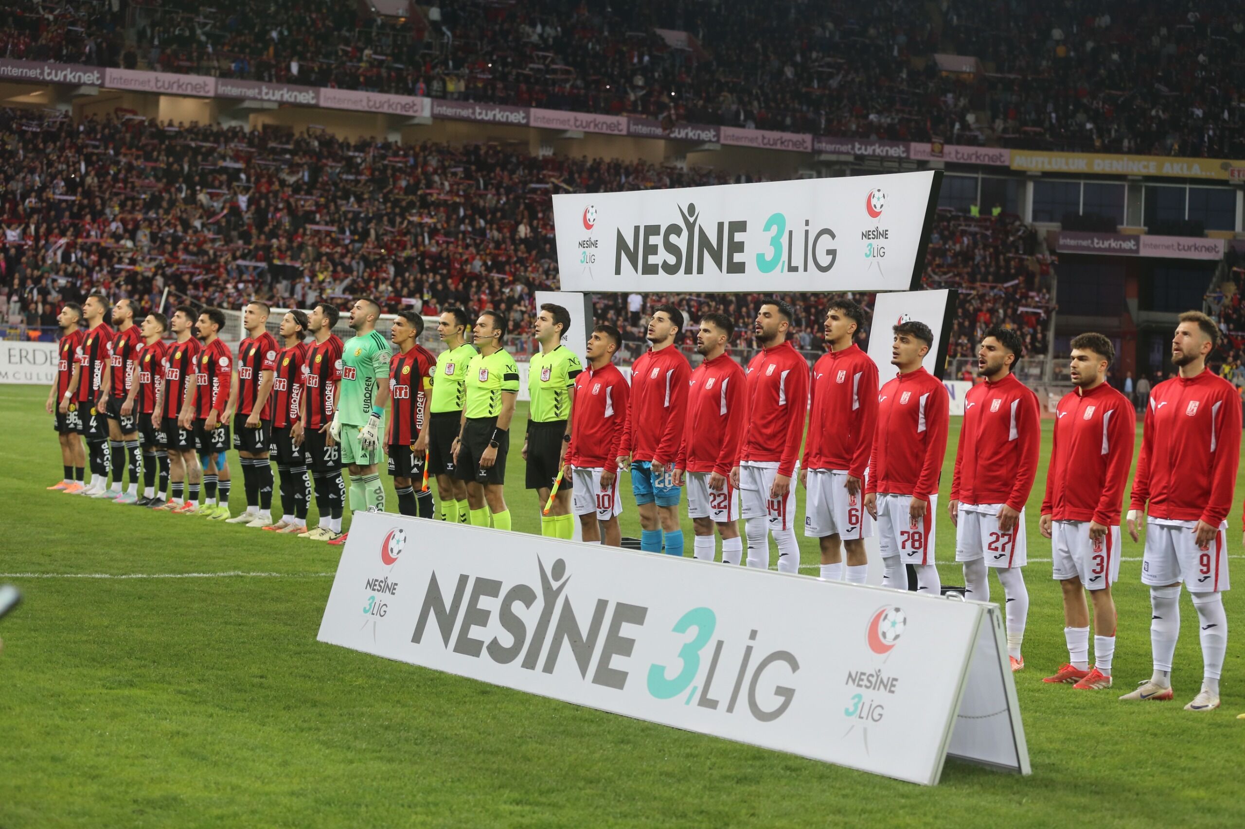 Geçen sezon 4 kez rakip olduk