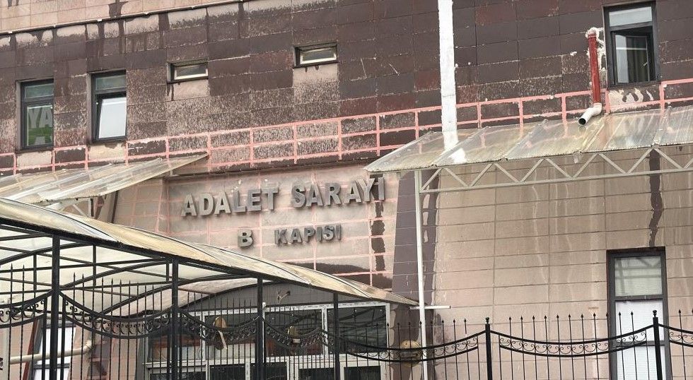 “Ölümünün kendi elinden olacağını söyledi”: Eskişehir’de sanık hakkında yakalama kararı