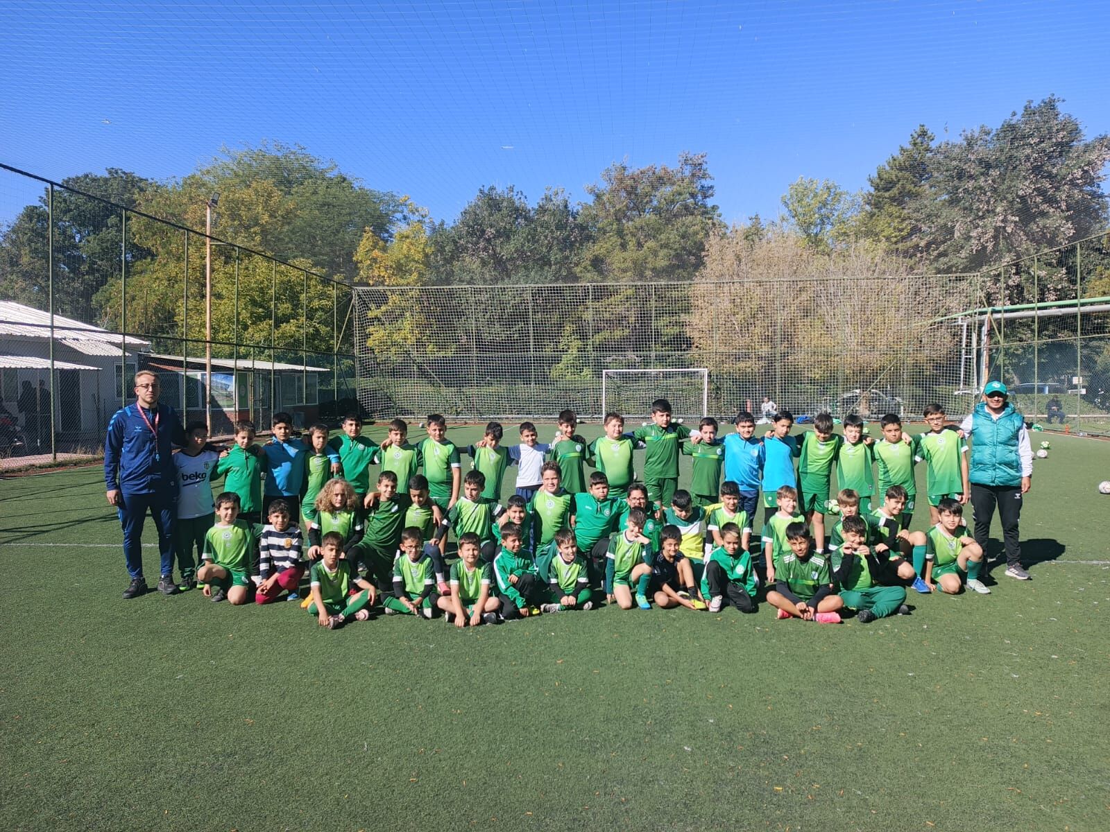 Şekerspor Futbol Okulu’nda çalışmalar sürüyor